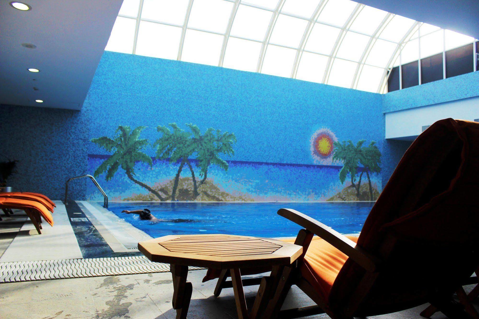 Ayla Hotel Ал Айн Екстериор снимка